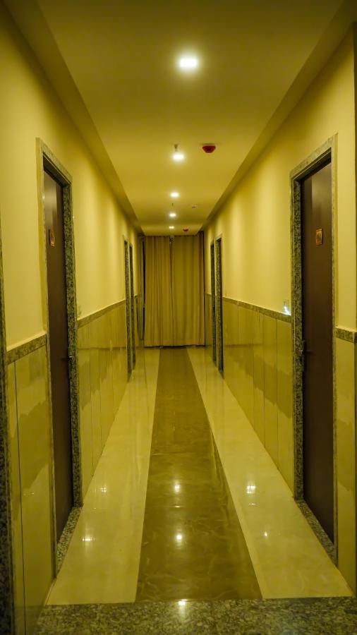 Hotel Veer Palace Near Udaipole Ουνταϊπούρ Εξωτερικό φωτογραφία