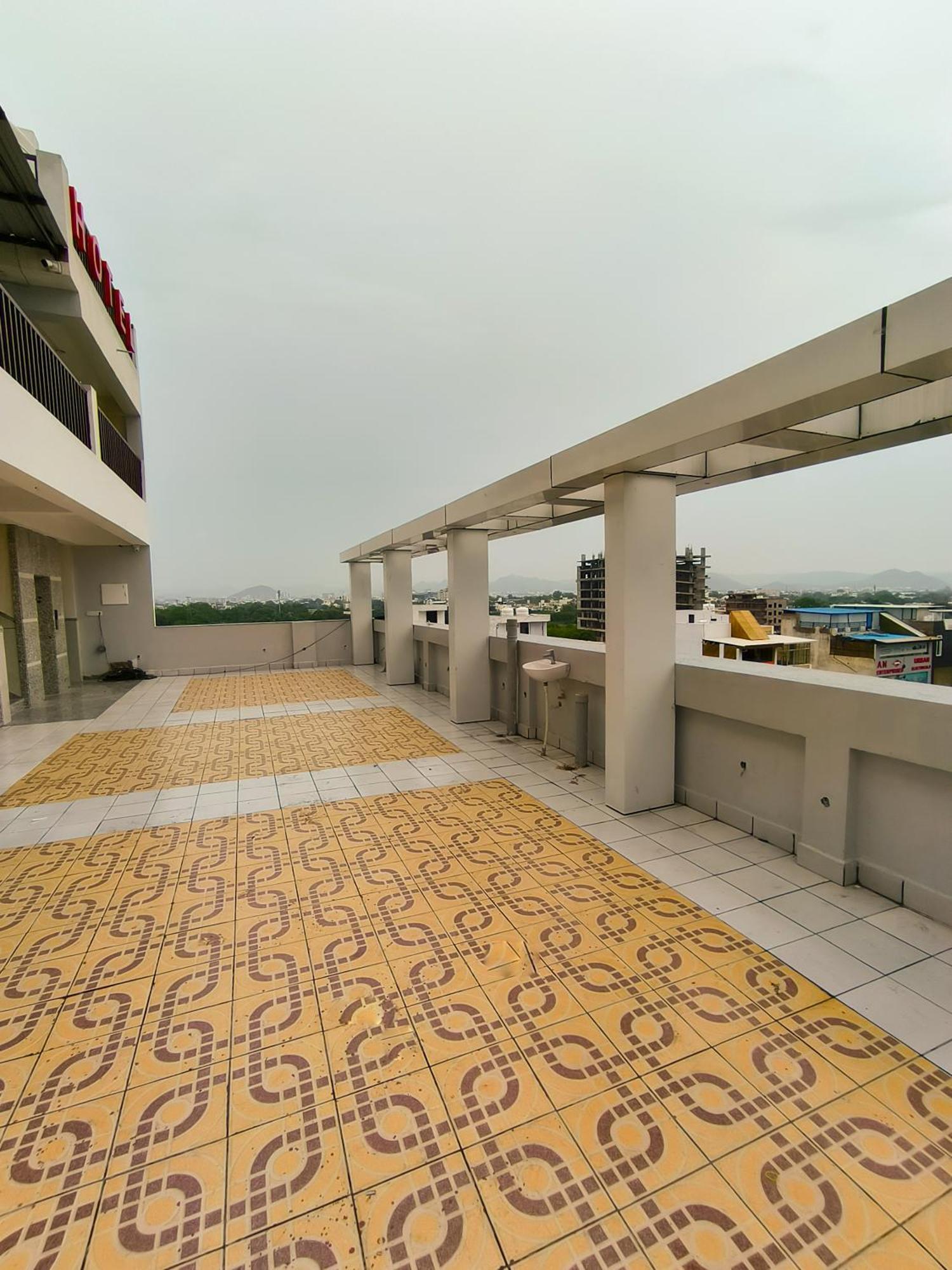 Hotel Veer Palace Near Udaipole Ουνταϊπούρ Εξωτερικό φωτογραφία